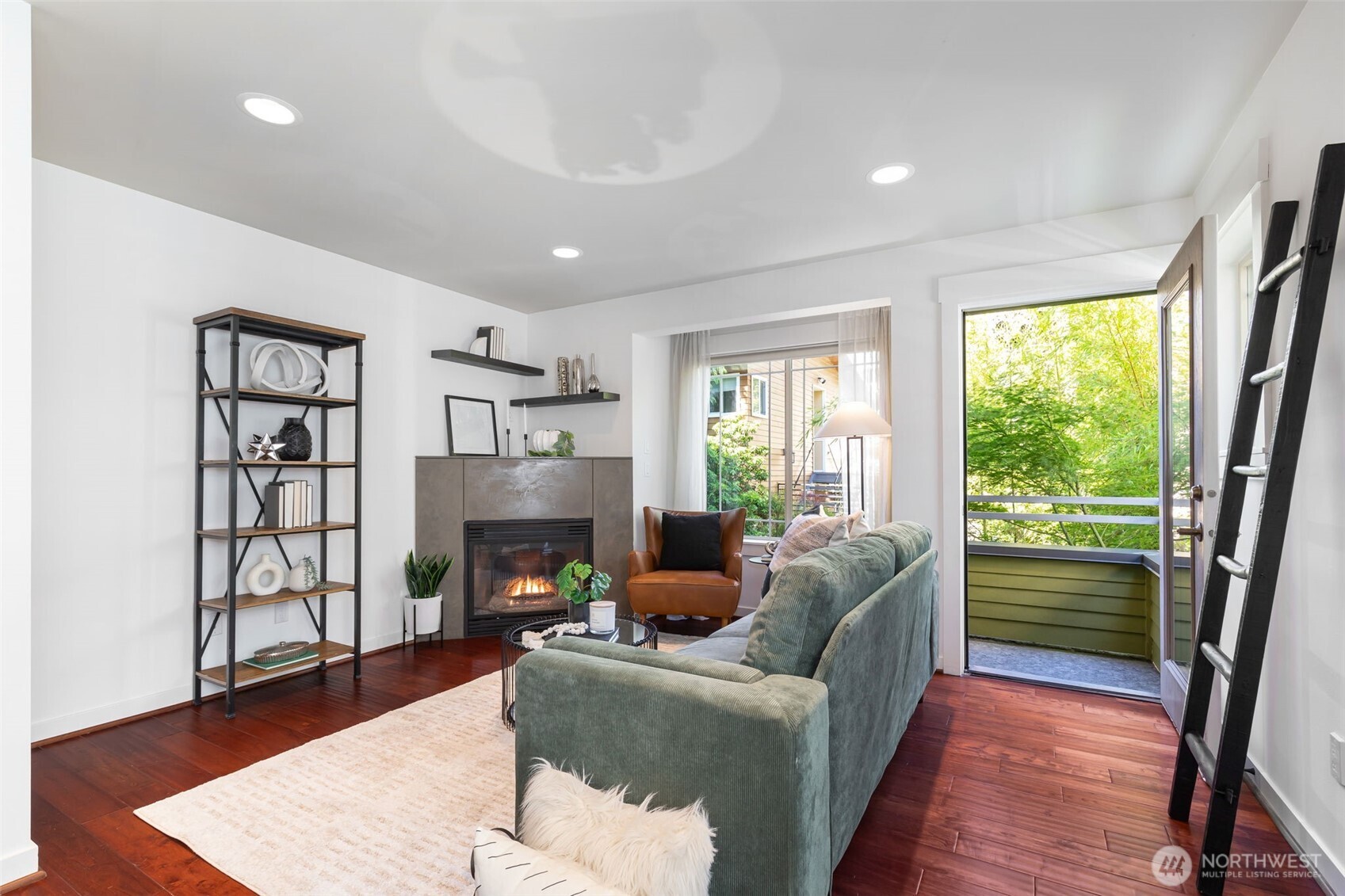 4507 Linden Avenue A Property Photo 17