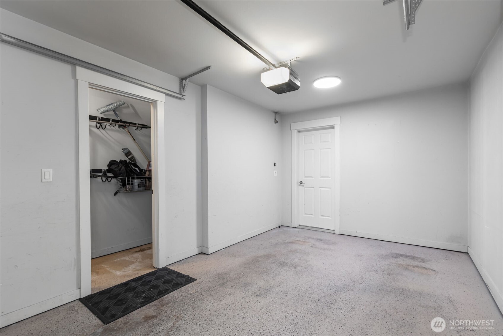 4507 Linden Avenue A Property Photo 28
