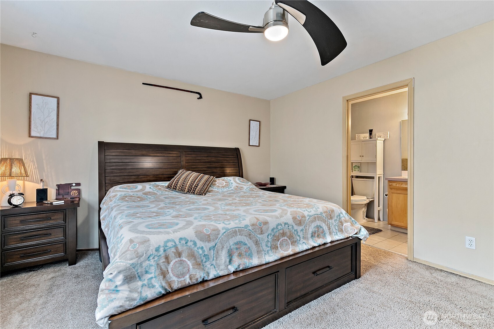 4828 College Lane Property Photo 10