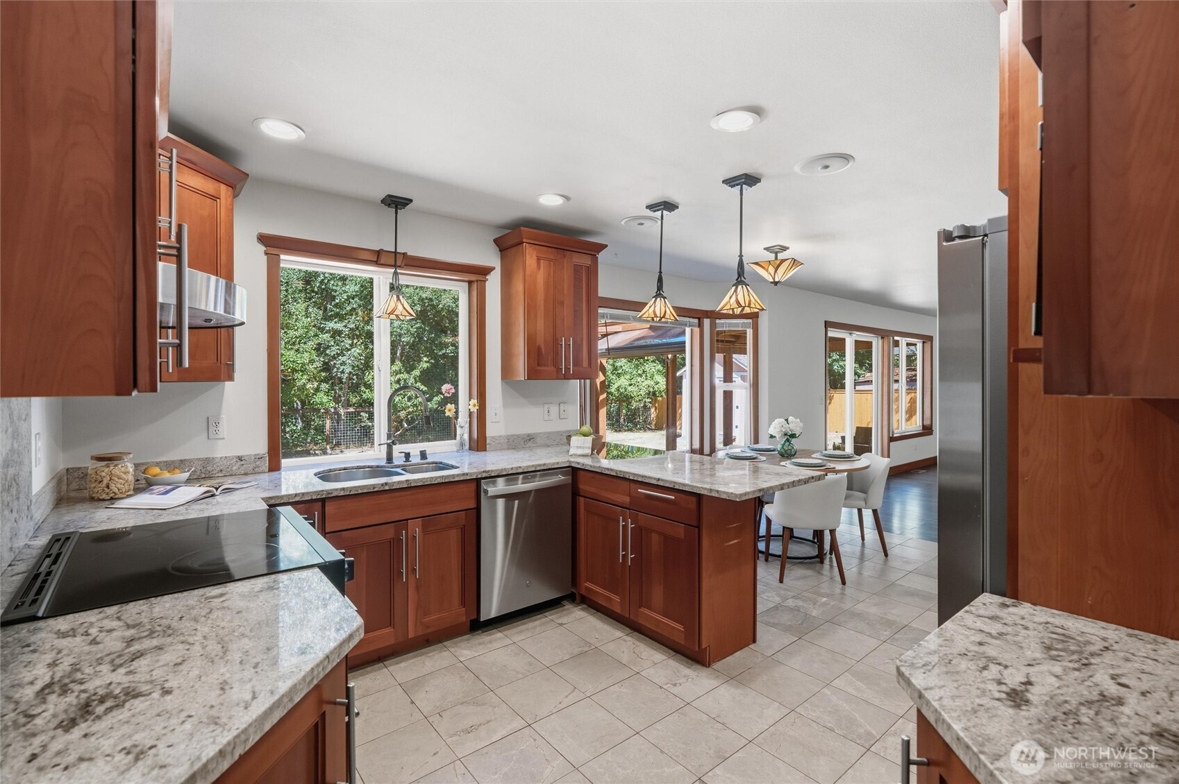 3611 135th Street Property Photo 5