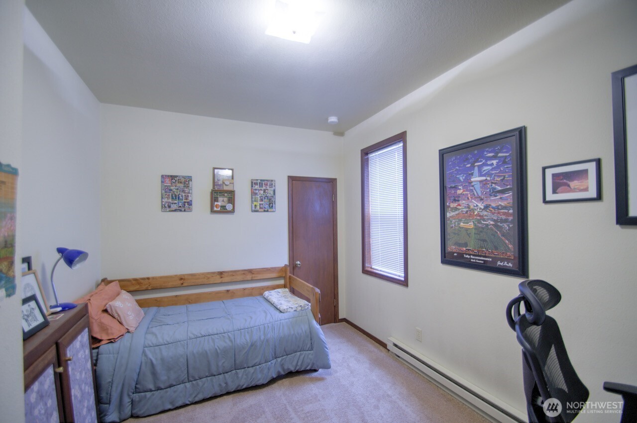 664 Nw New York Avenue Property Photo 20