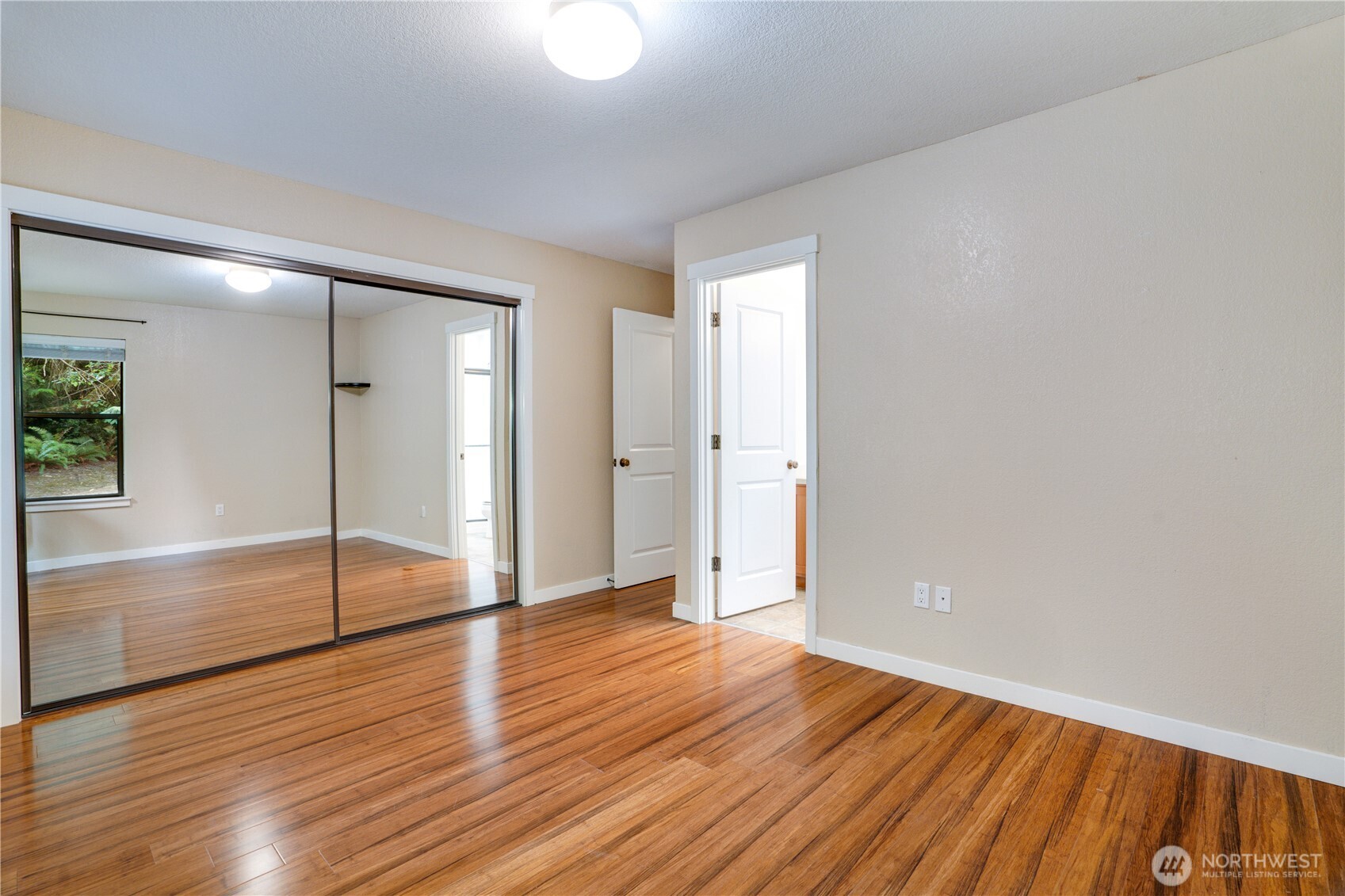 3507 Harborcrest Court Property Photo 18