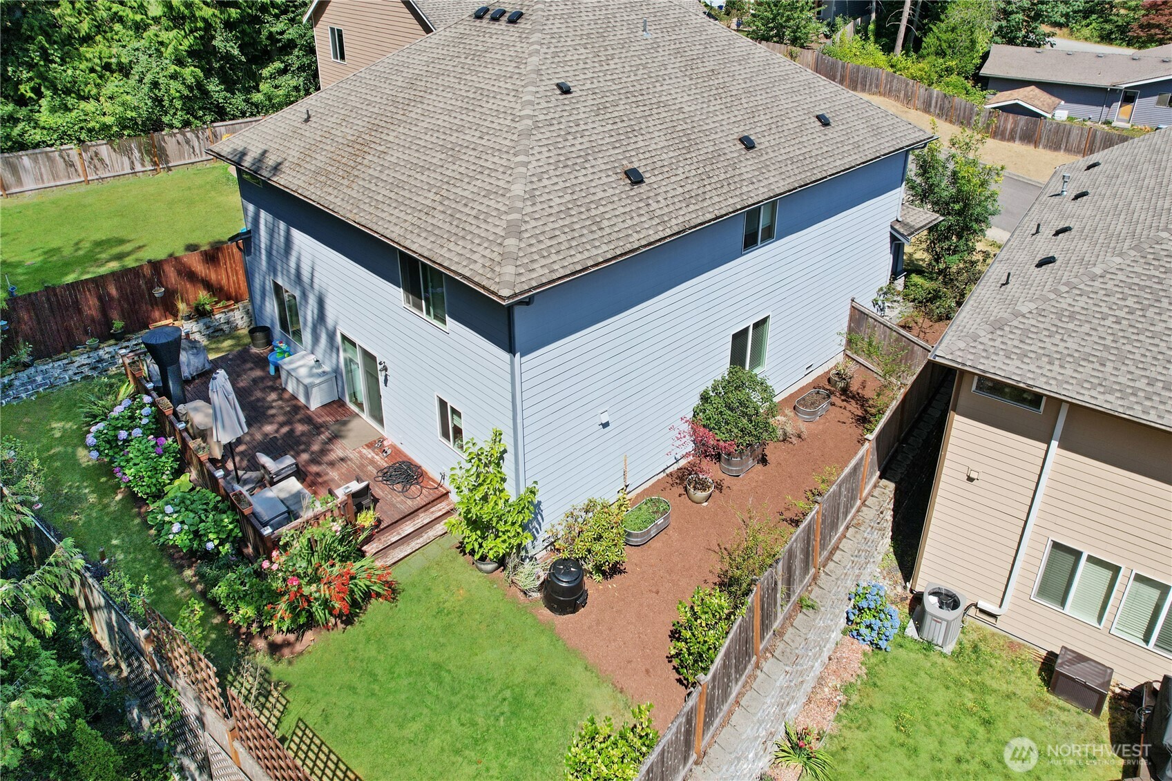 124 147th Place Property Photo 3
