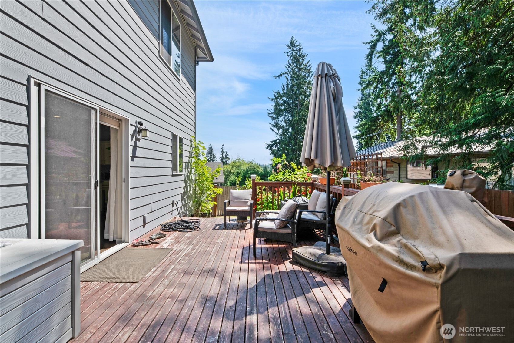 124 147th Place Property Photo 4