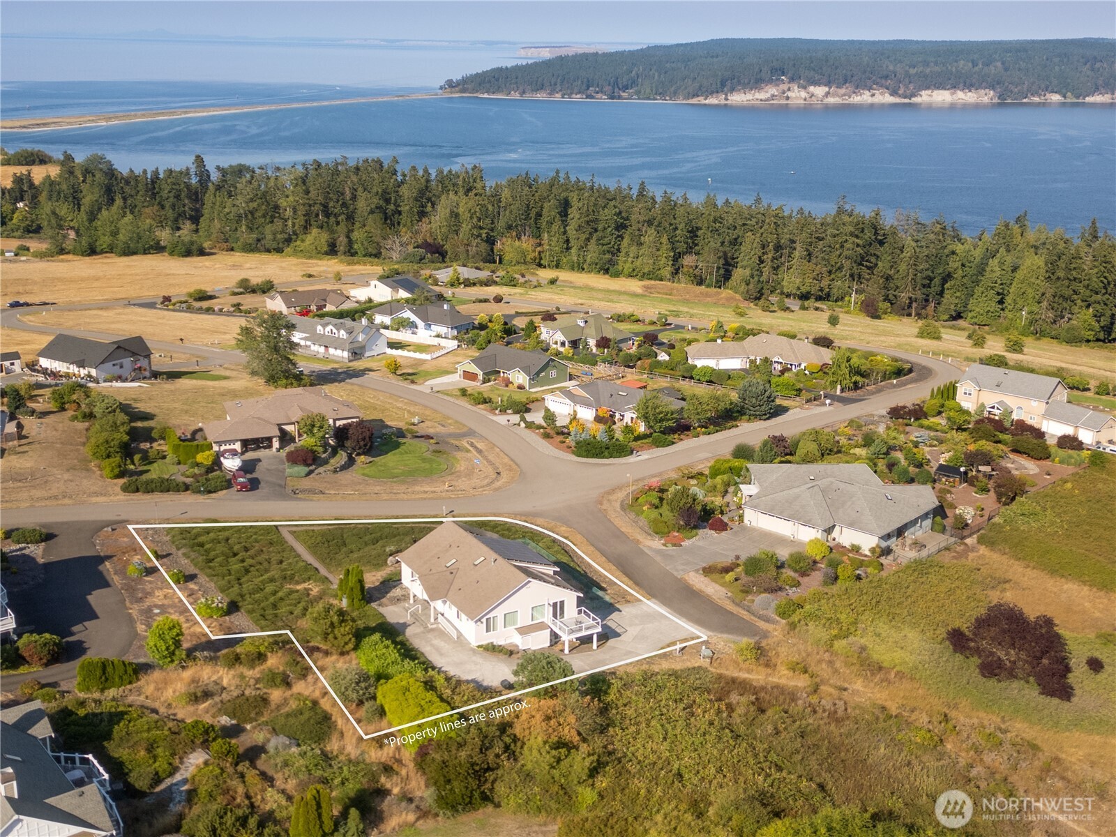 160 Mariners View Court Property Photo 2