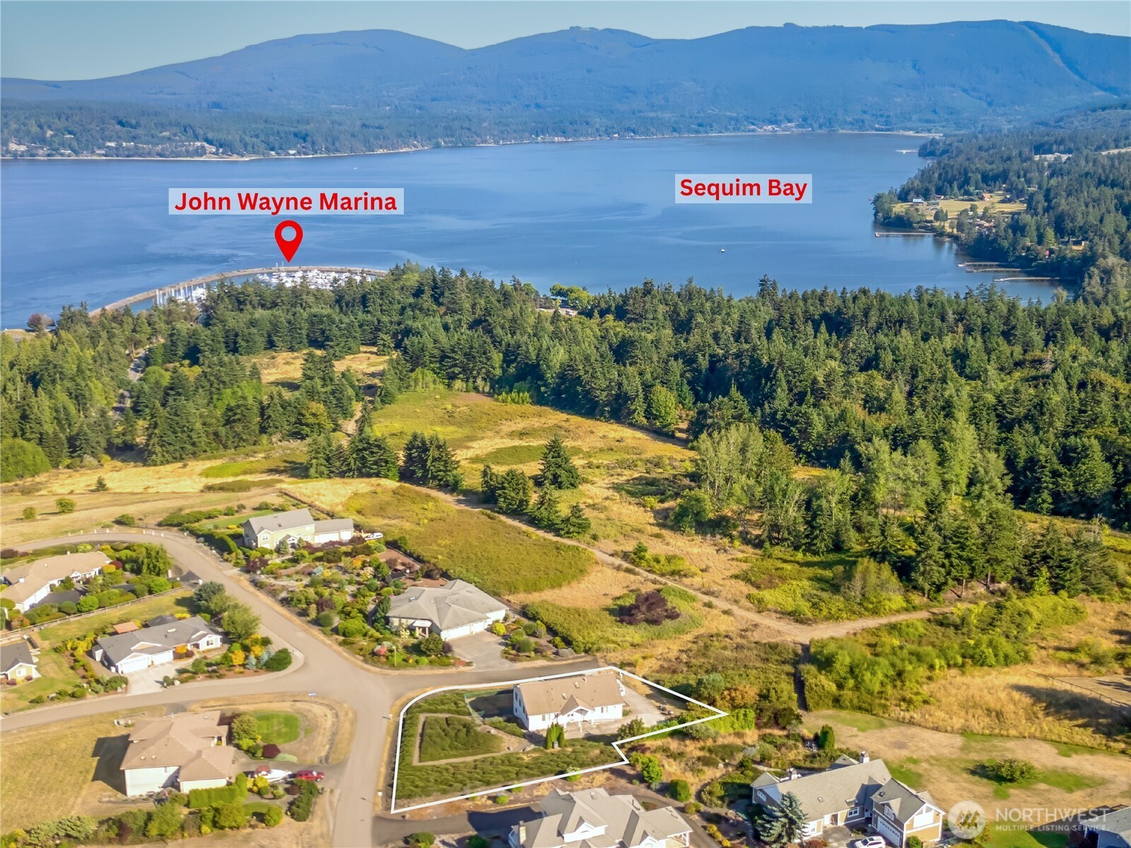 160 Mariners View Court Property Photo 3