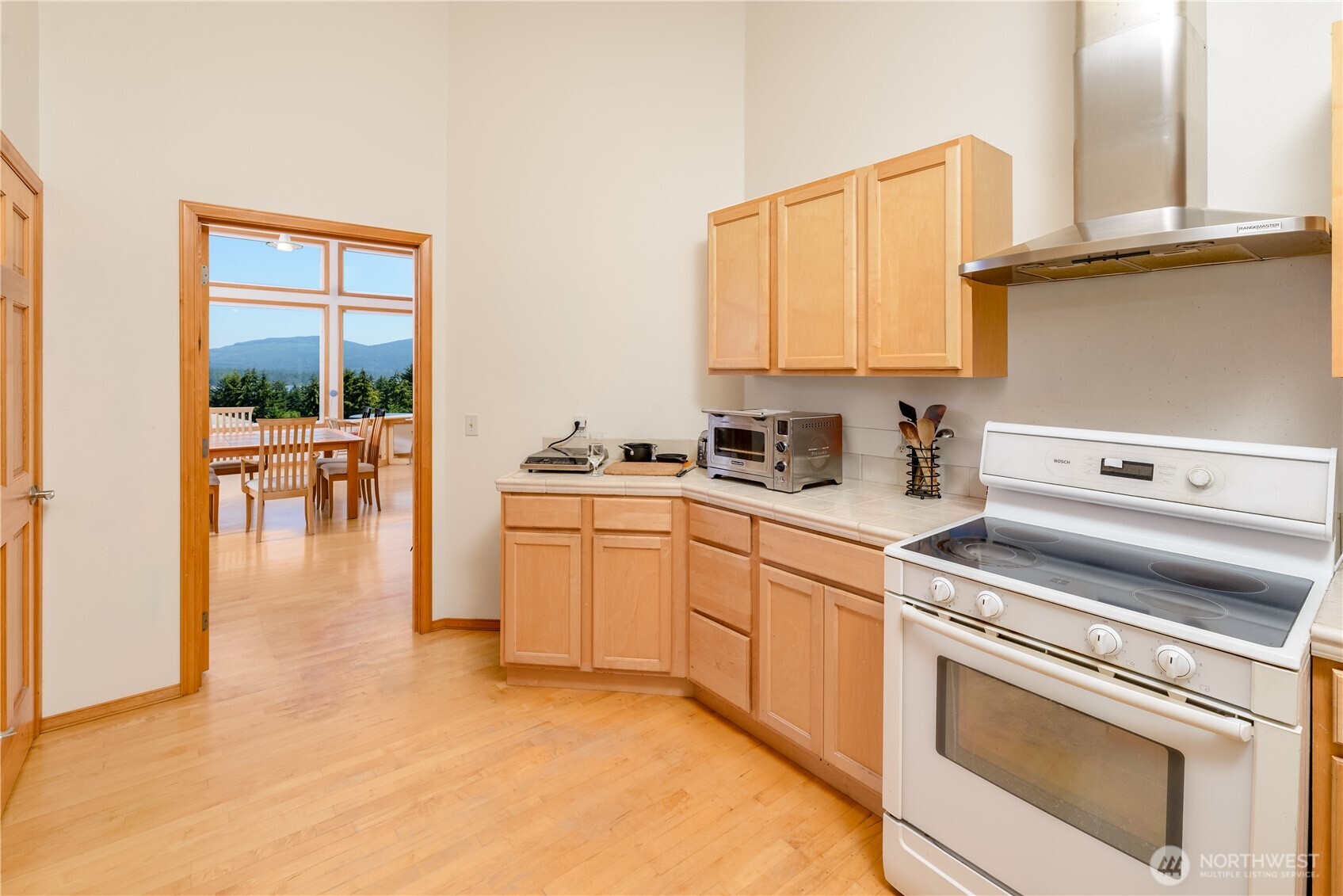 160 Mariners View Court Property Photo 19