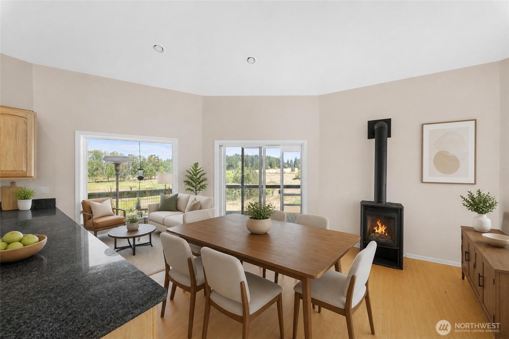 15810 143rd Avenue Property Photo 12