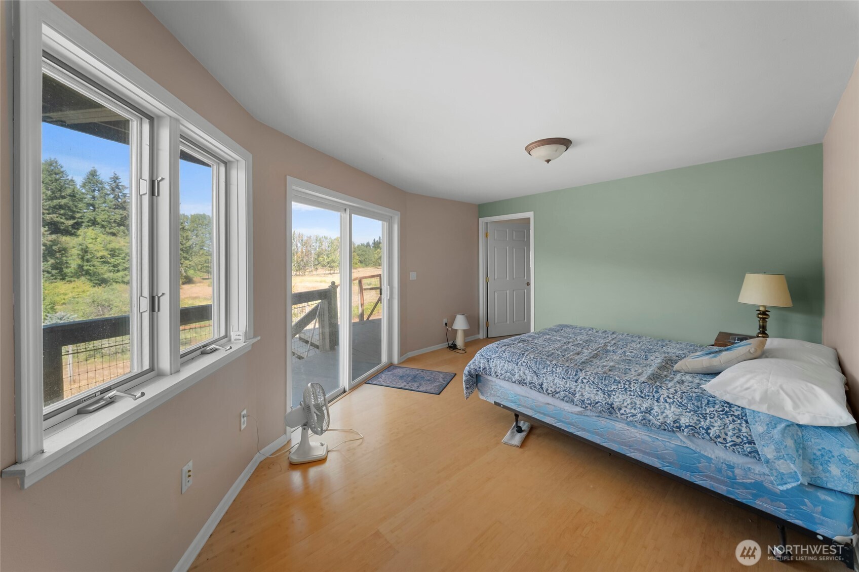 15810 143rd Avenue Property Photo 14