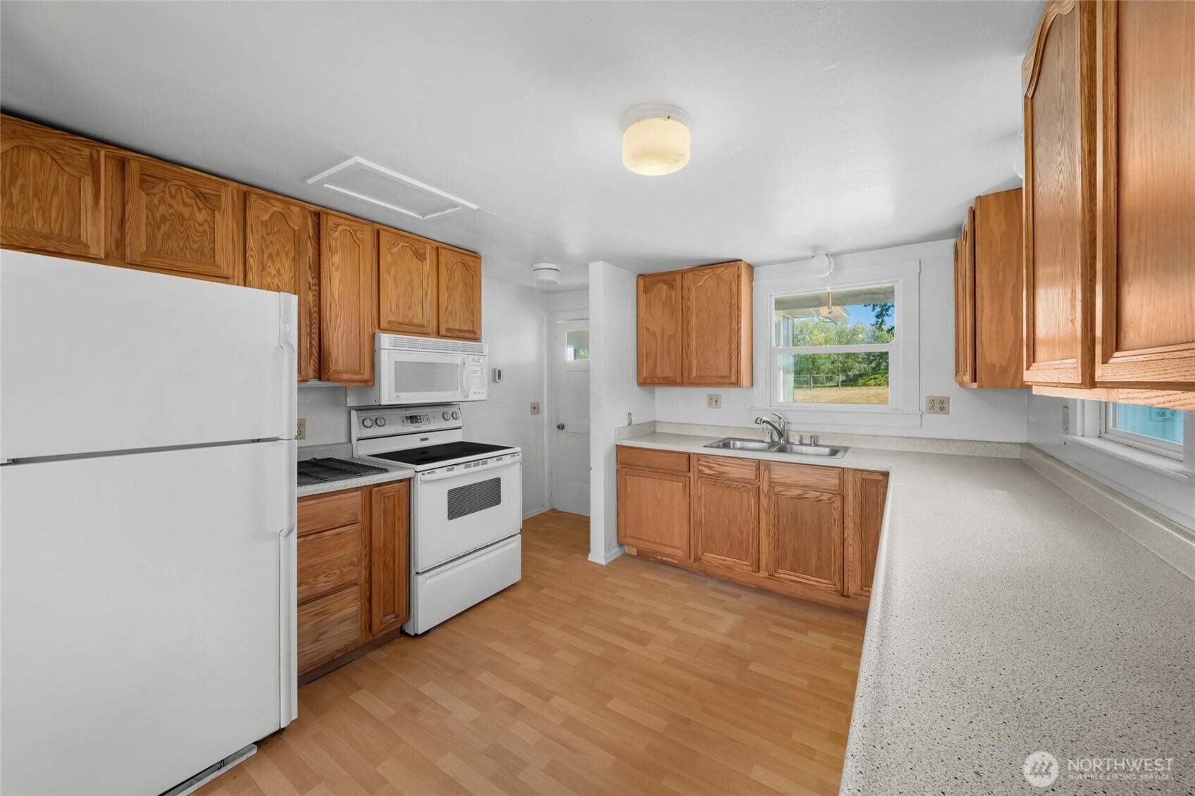 15810 143rd Avenue Property Photo 23