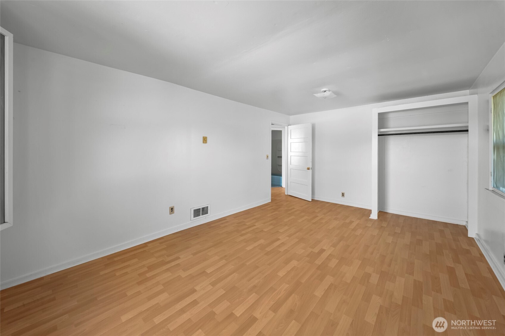 15810 143rd Avenue Property Photo 25