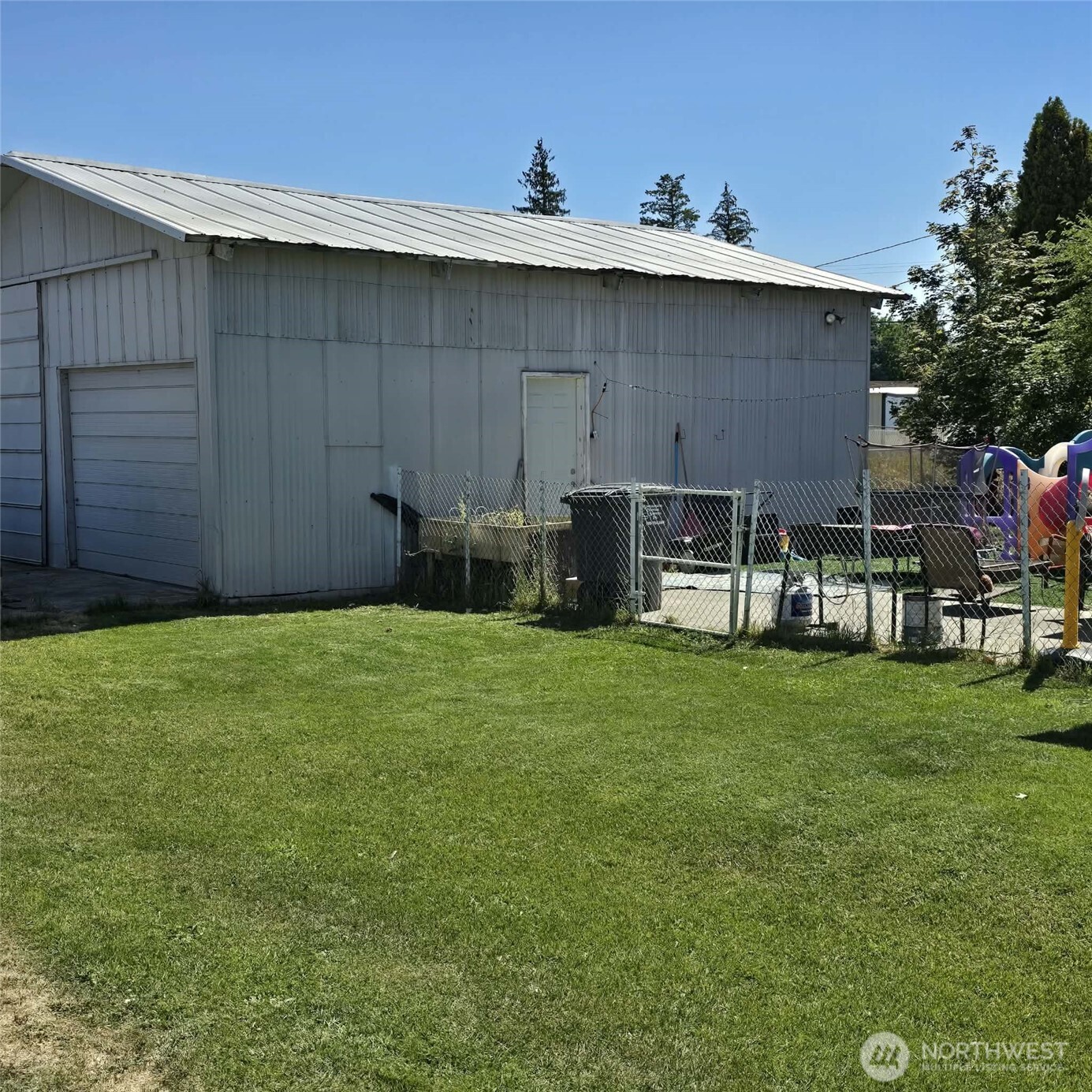 115 Walnut St Street Property Photo 8