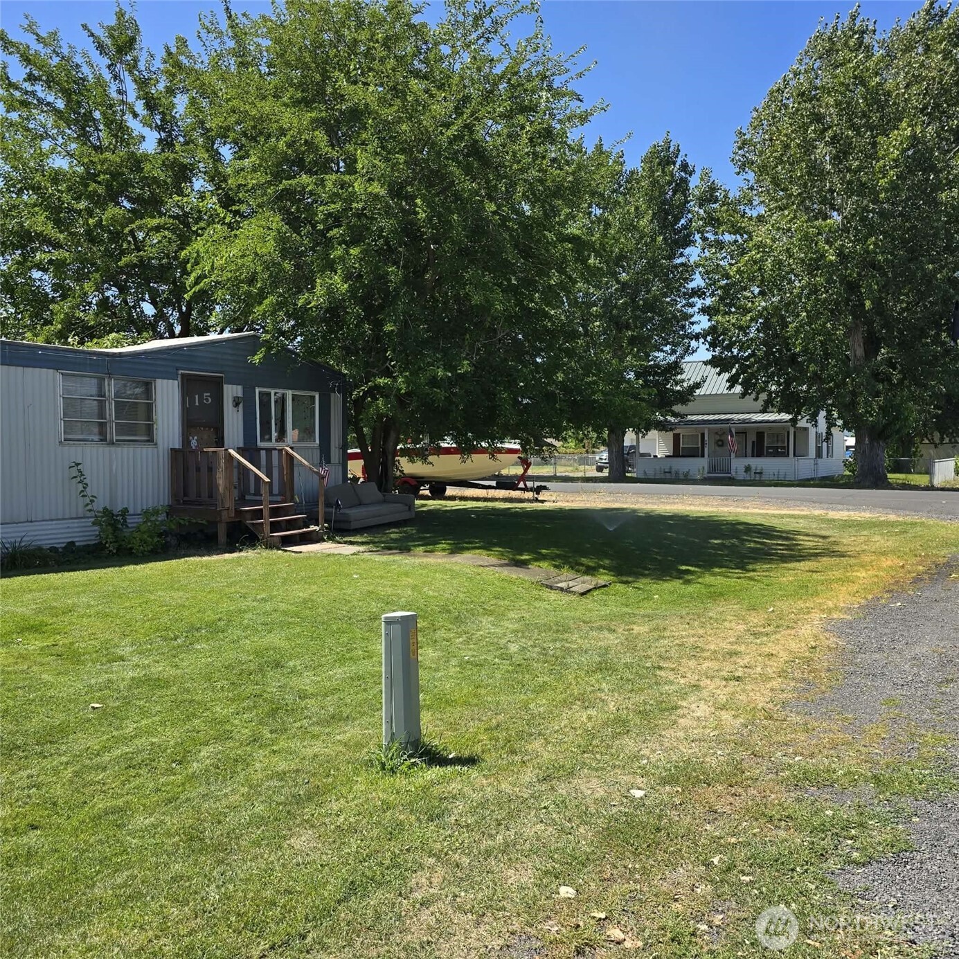 115 Walnut St Street Property Photo 10