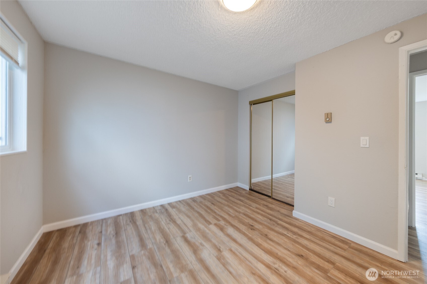 361 Earlington Avenue Property Photo 10
