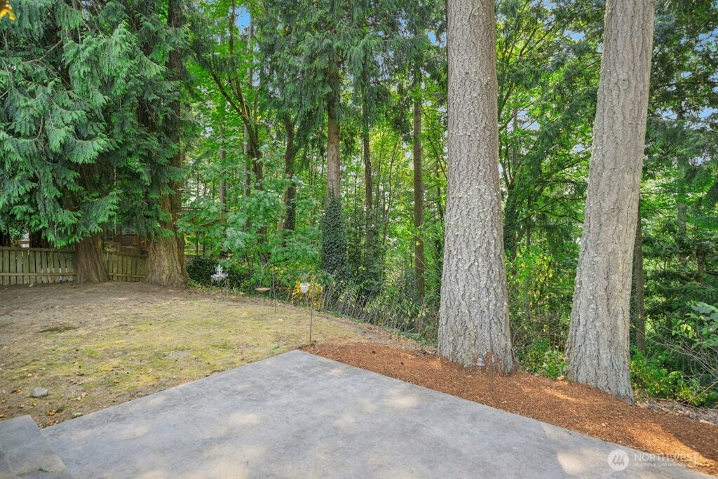 21013 Ne 60th Place Property Photo 27