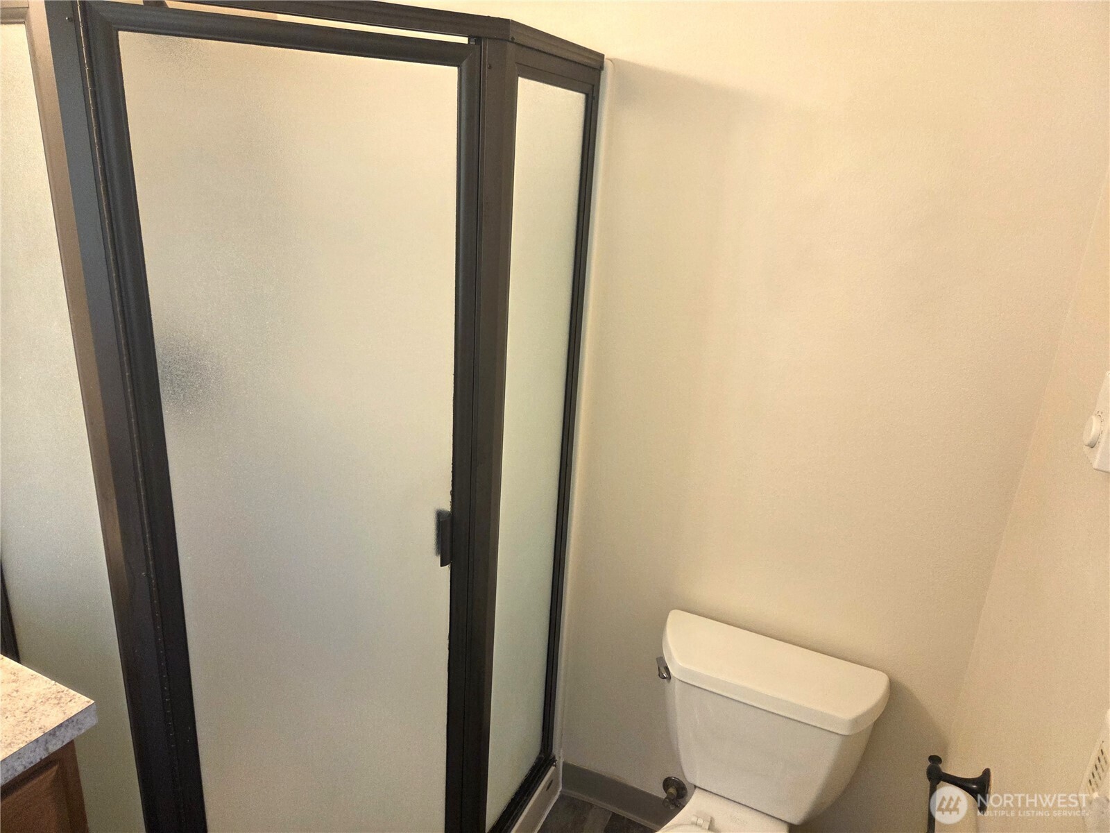 1113 Manzanita Way Property Photo 18