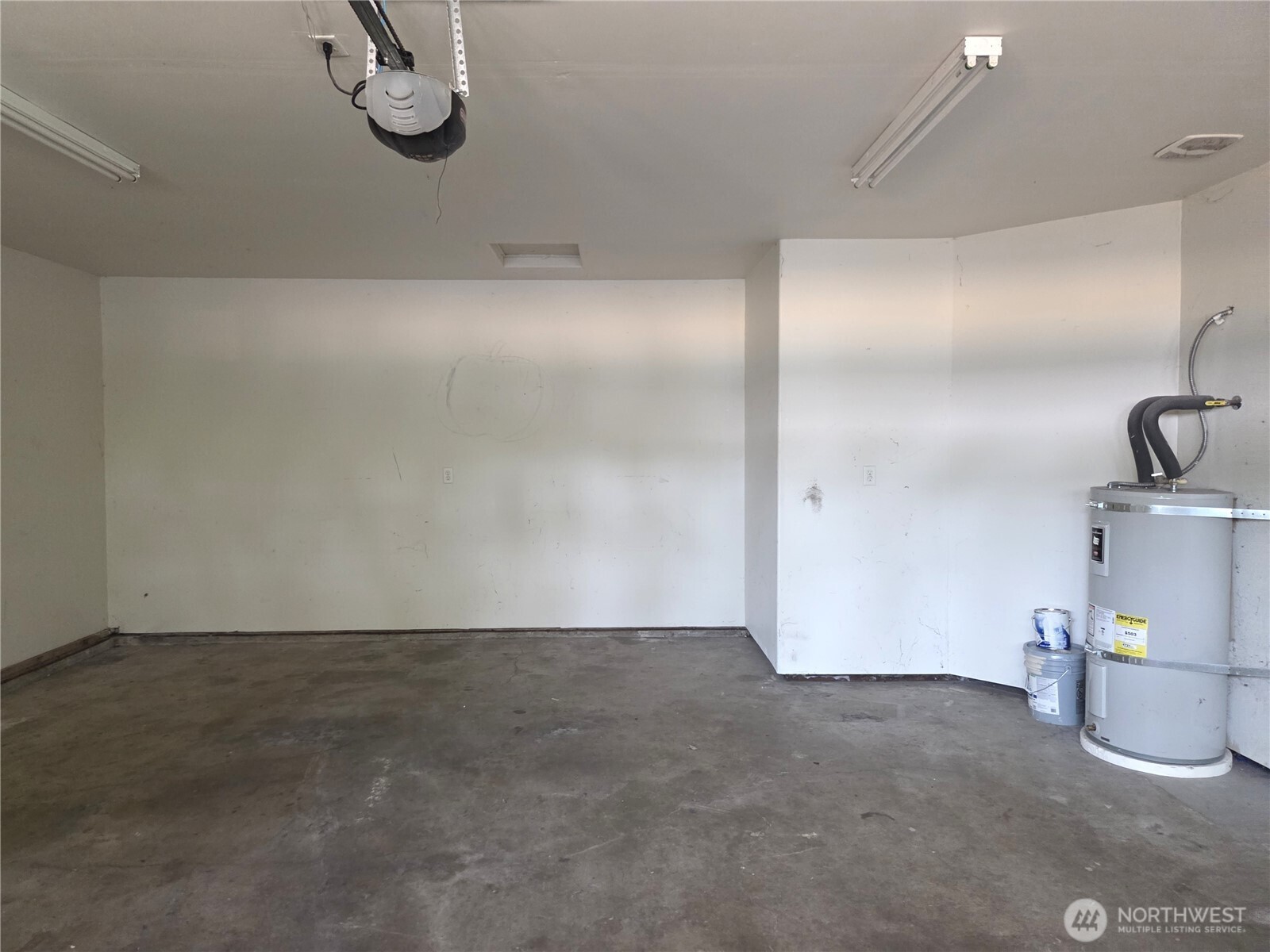 1113 Manzanita Way Property Photo 19