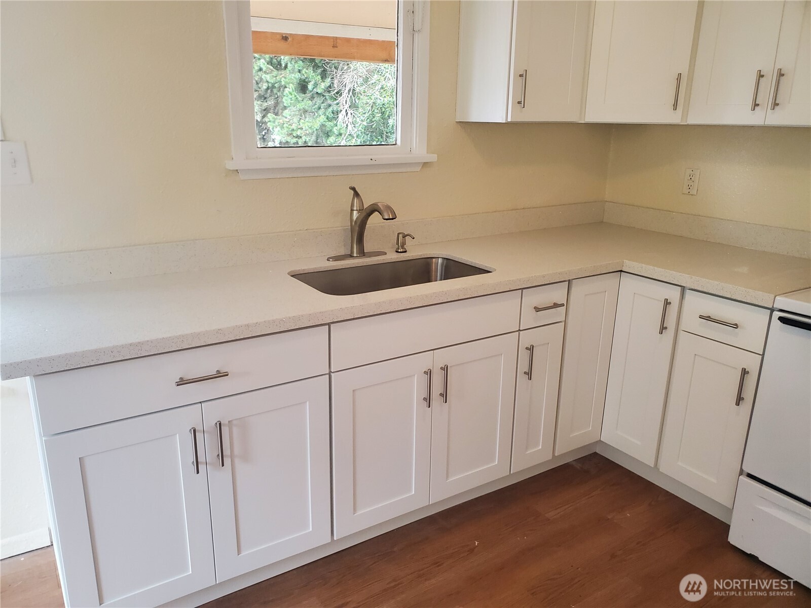1222 Park Avenue 4 Property Photo 3