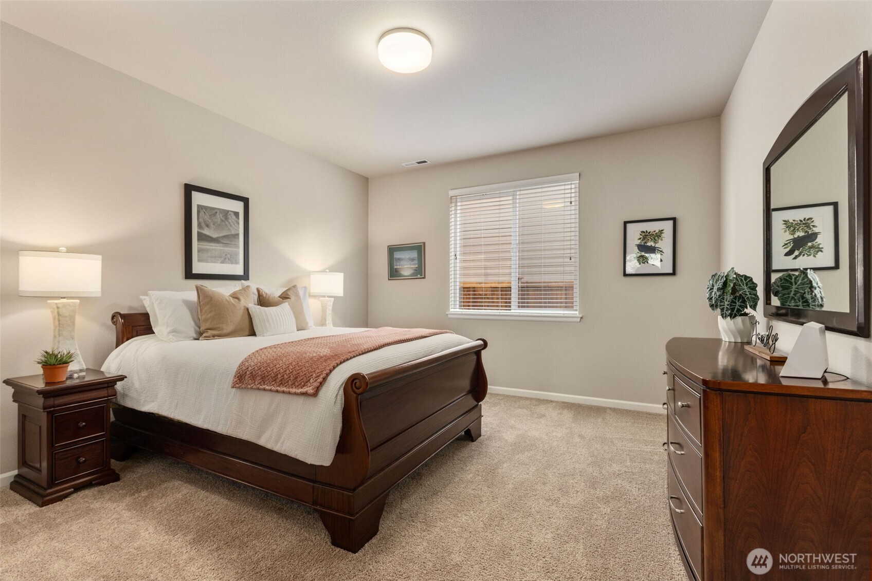 6651 S 298th Place Property Photo 17