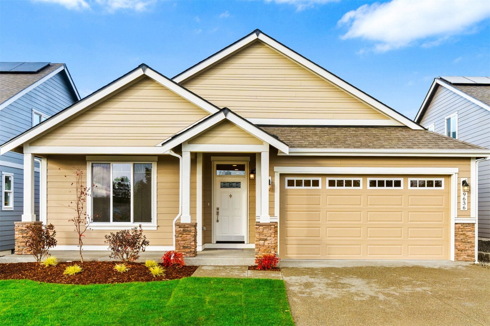 9636 7th Way Property Photo 1