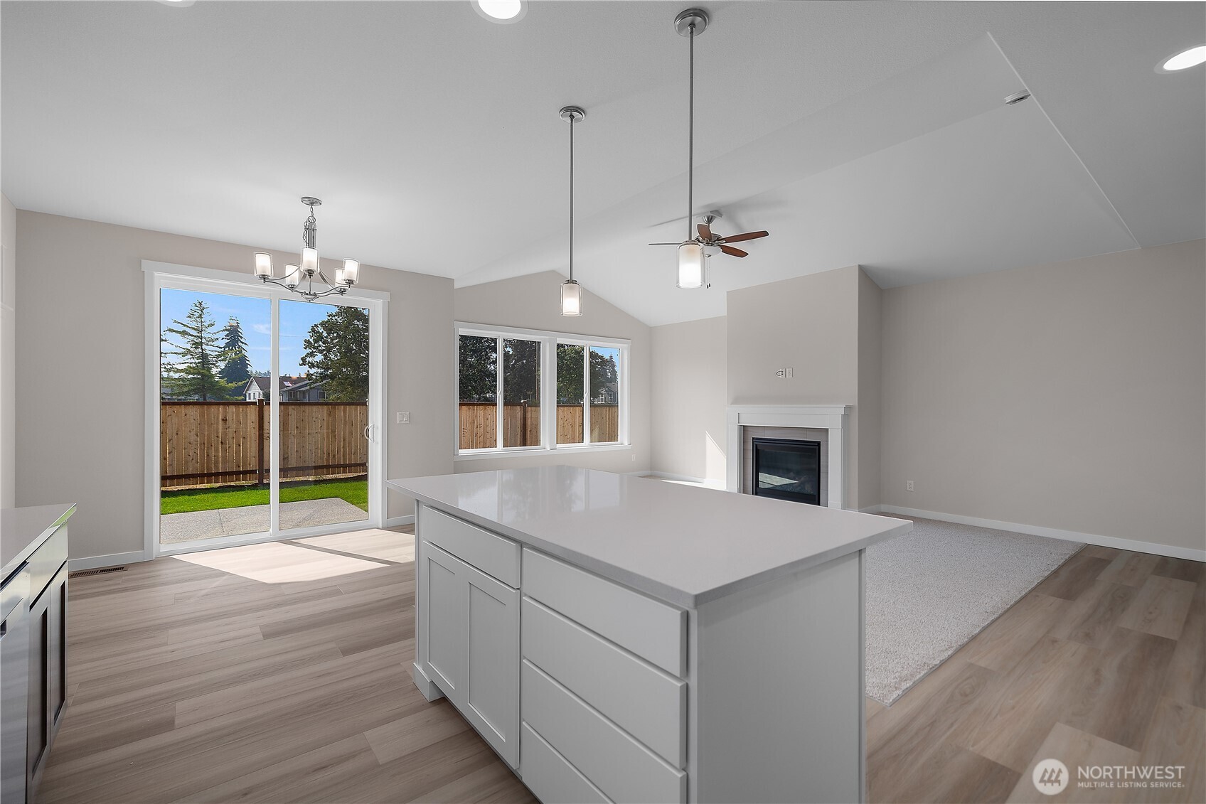 9636 7th Way Property Photo 18