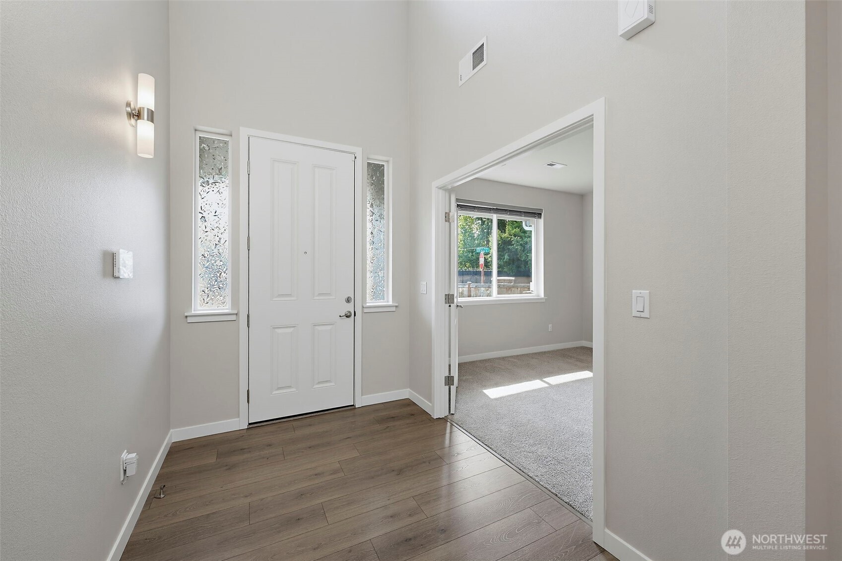 17318 21st Avenue Property Photo 3