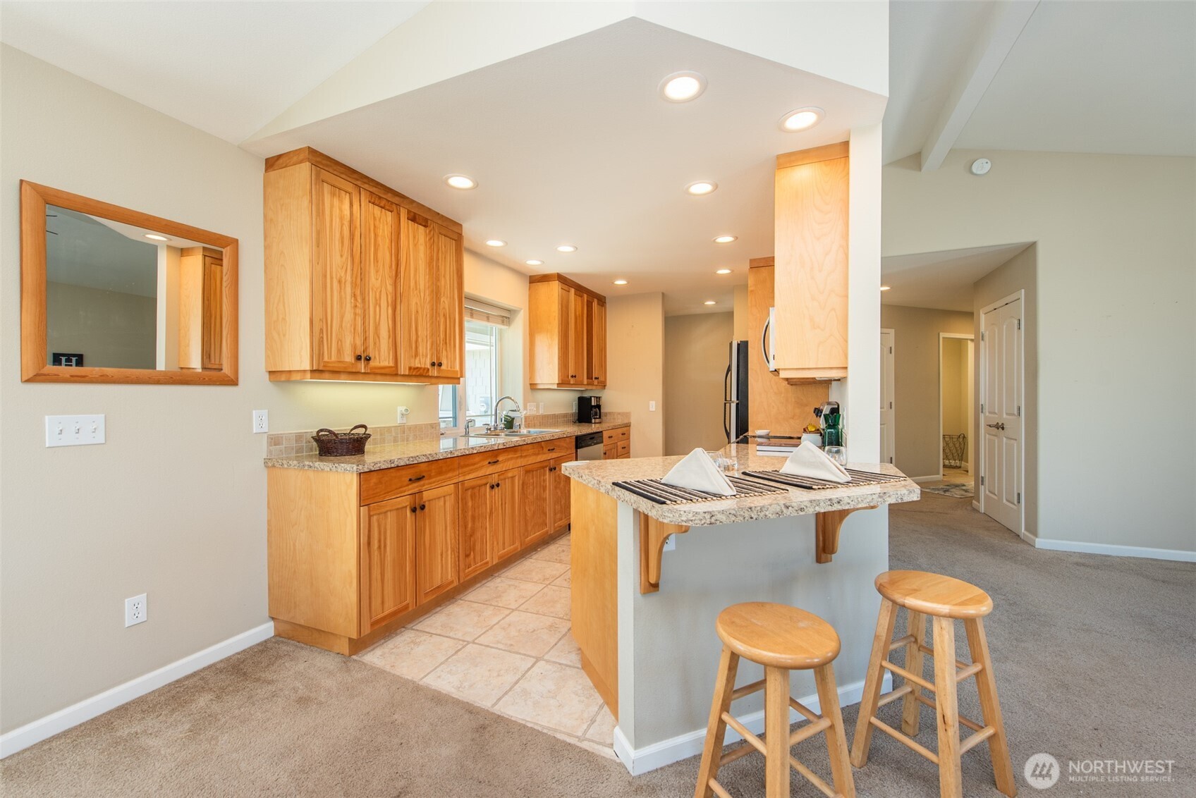 997 N Minstrel Road Property Photo 8