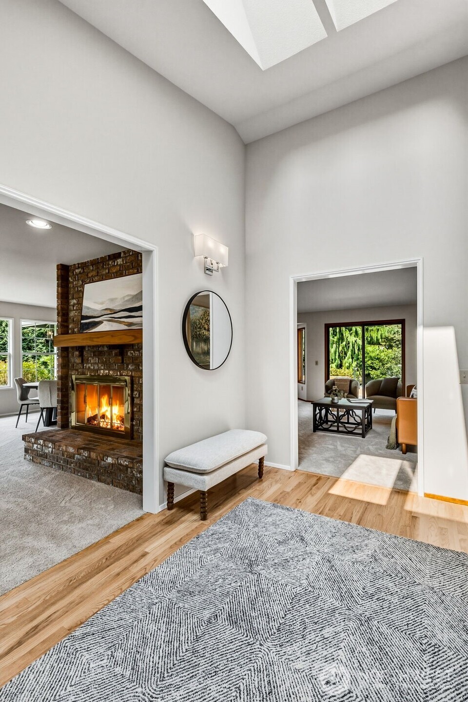 16726 70th Place Property Photo 3