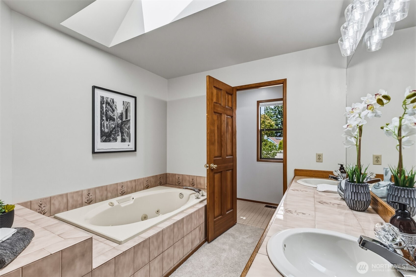 16726 70th Place Property Photo 22