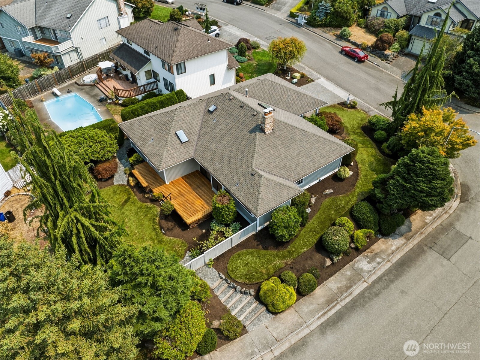 16726 70th Place Property Photo 28