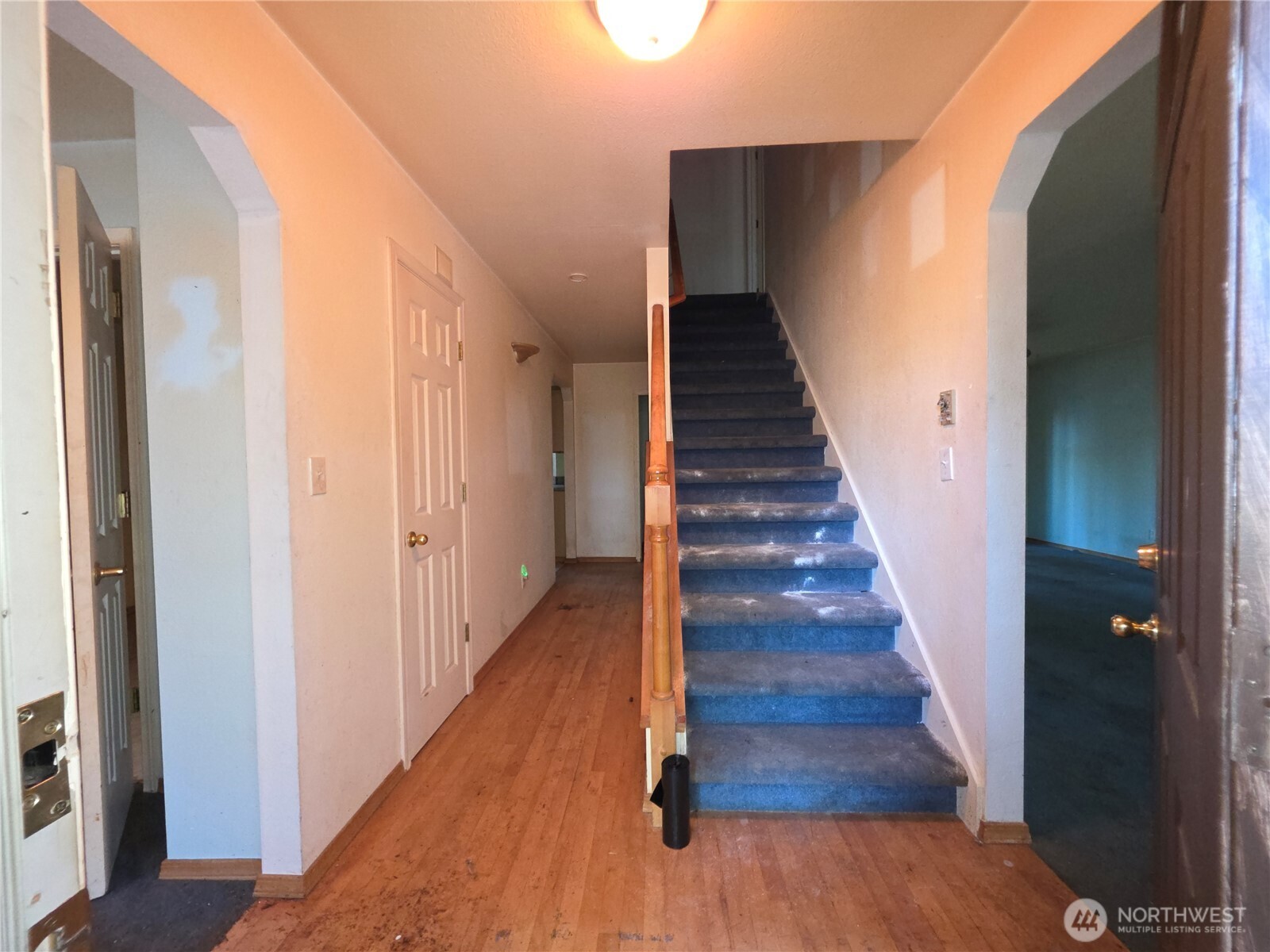 34 E Wildwood Lane Property Photo 6
