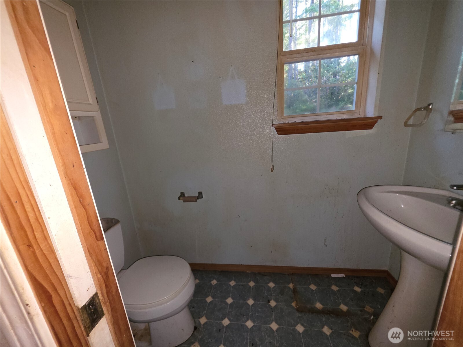 34 E Wildwood Lane Property Photo 10