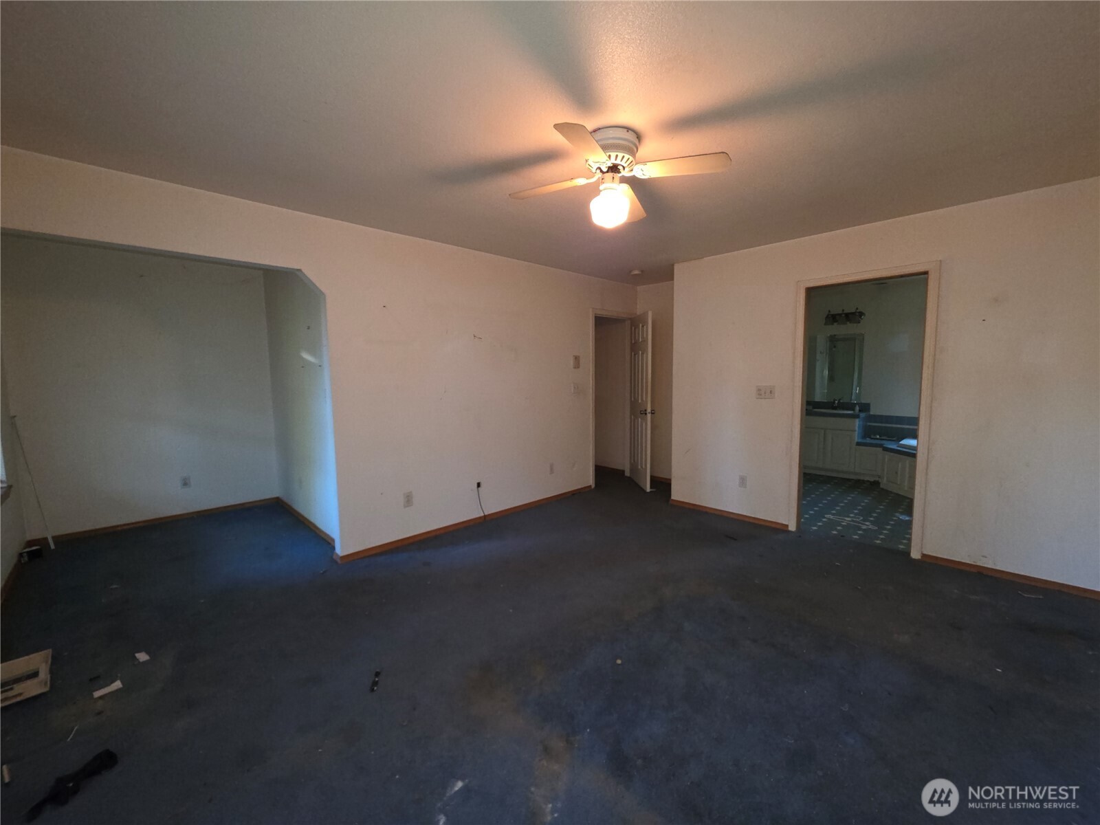 34 E Wildwood Lane Property Photo 17