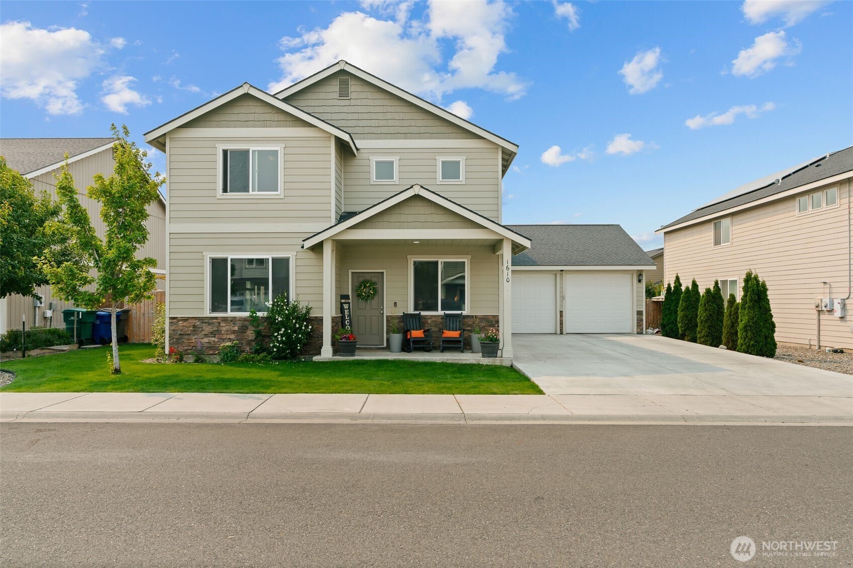 1610 E Spokane Avenue Property Photo 1