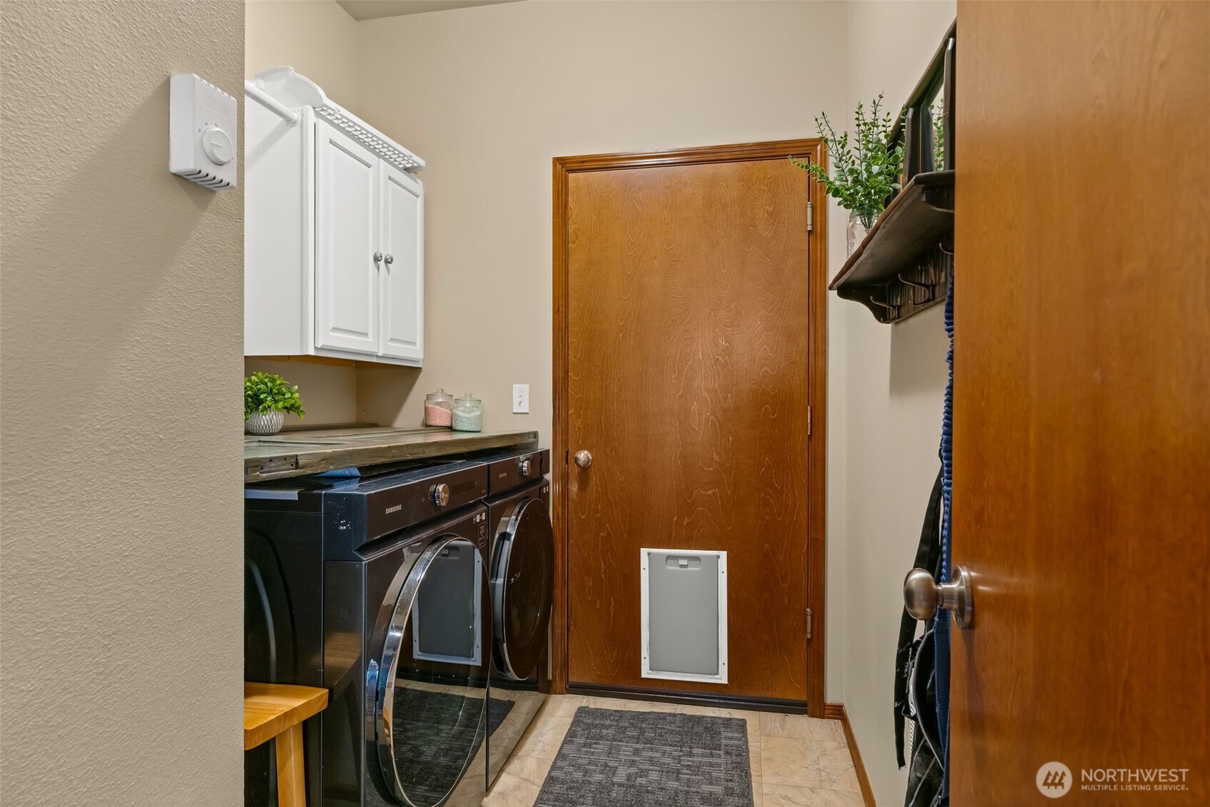 1610 E Spokane Avenue Property Photo 31