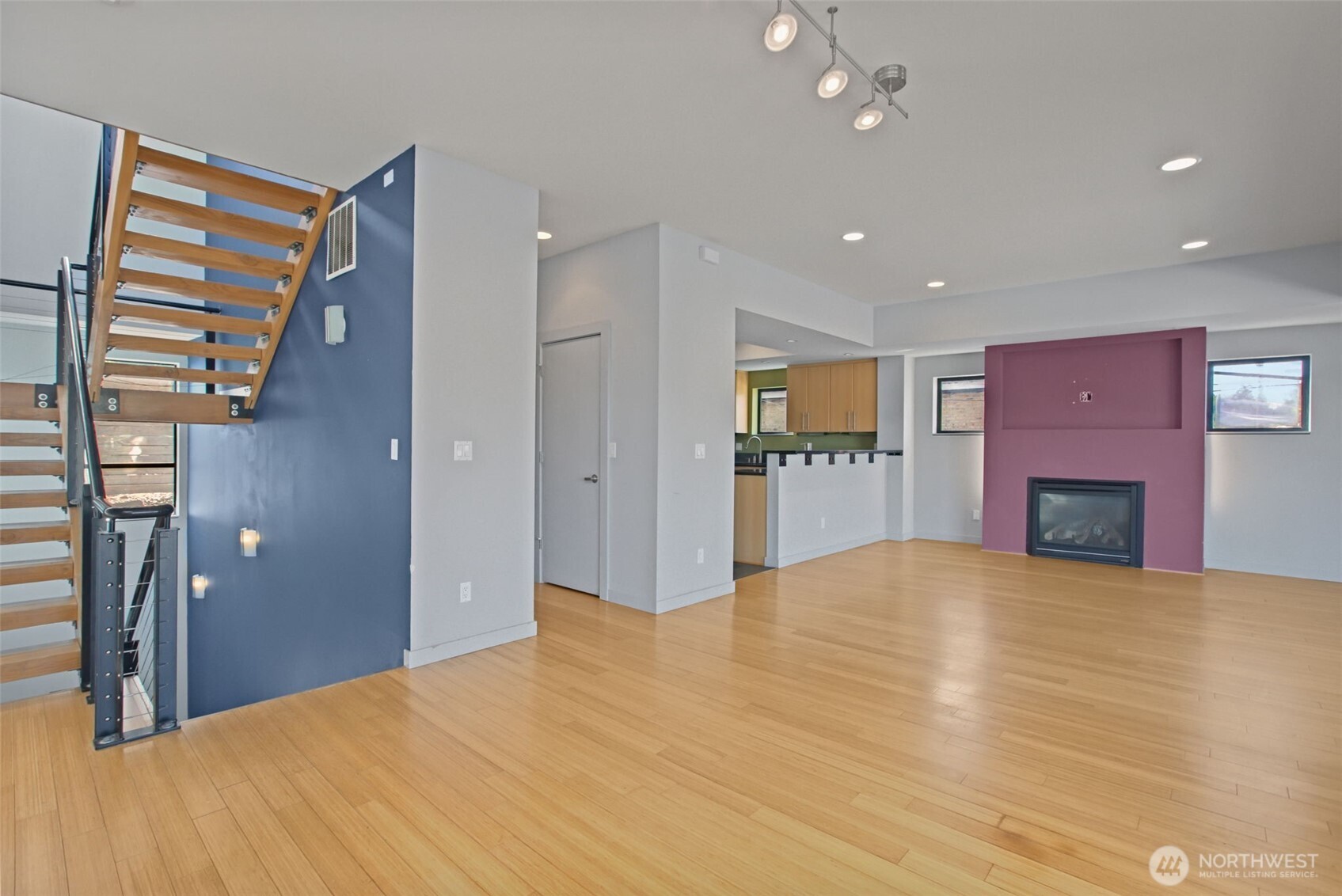 3903 S Ferdinand Street D Property Photo 6