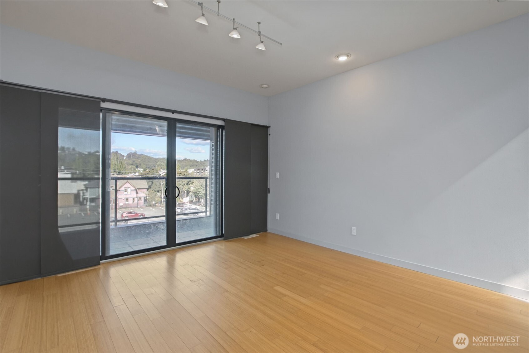 3903 S Ferdinand Street D Property Photo 12