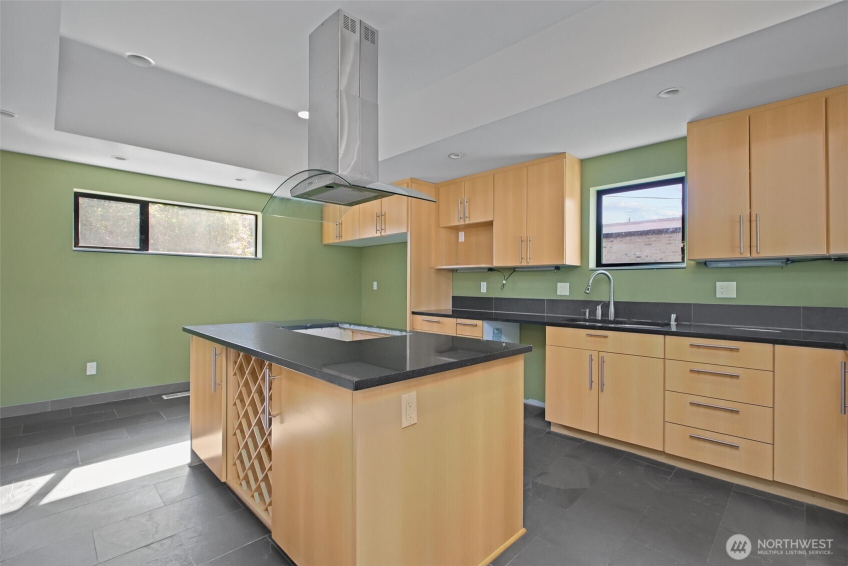 3903 S Ferdinand Street D Property Photo 15