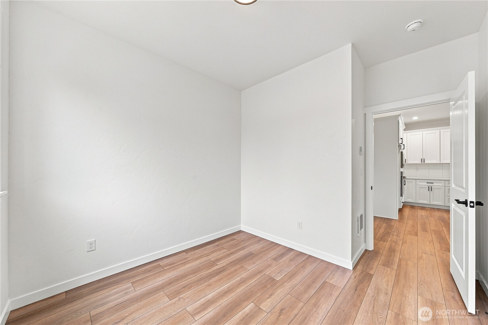 4832 73rd Place Property Photo 11
