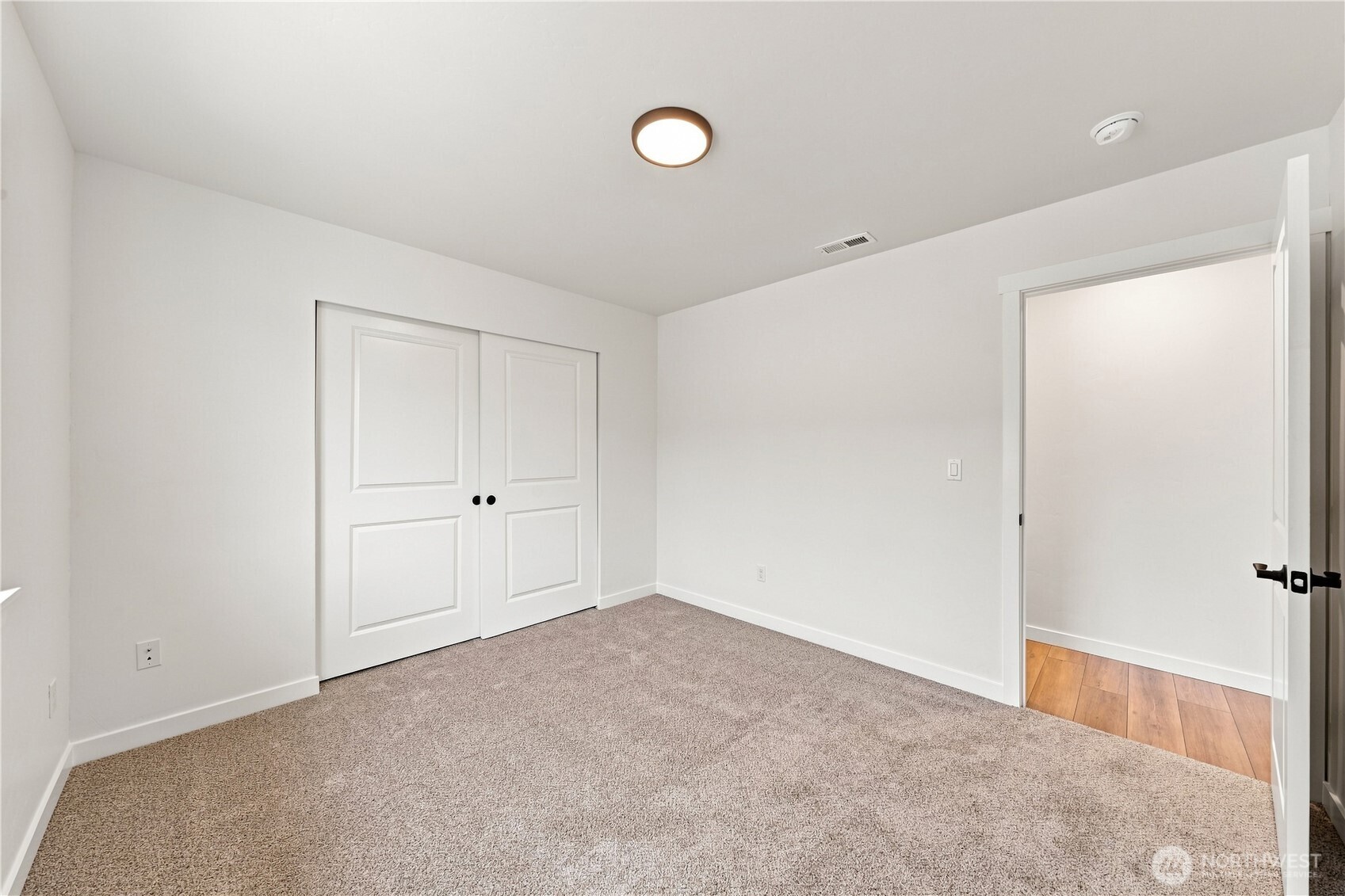 4832 73rd Place Property Photo 25