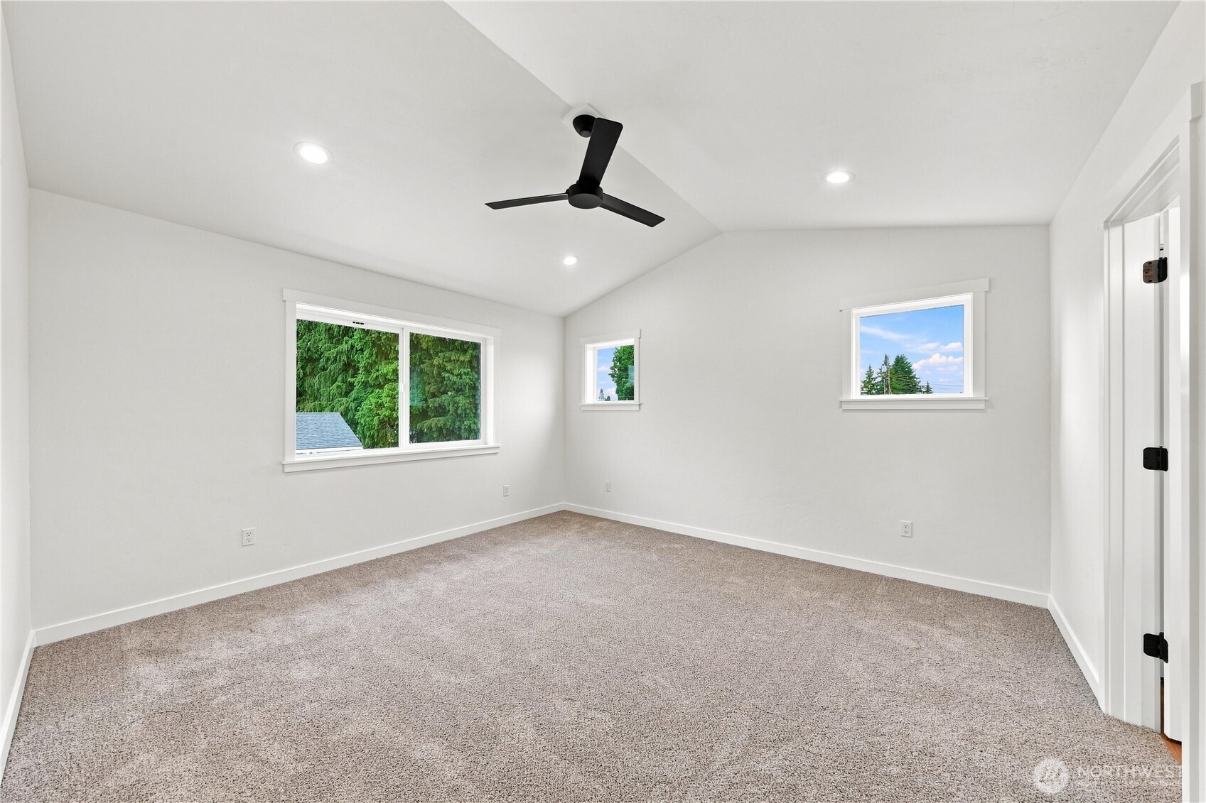 4832 73rd Place Property Photo 27