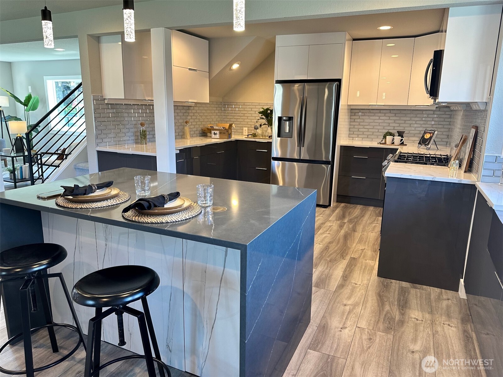 1294 Seeman Street Property Photo 13