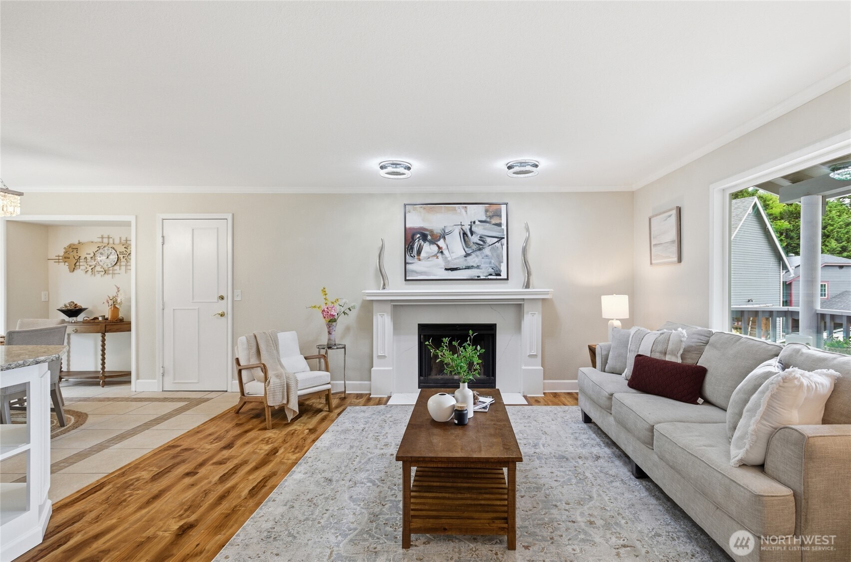 412 164 Place Property Photo 2
