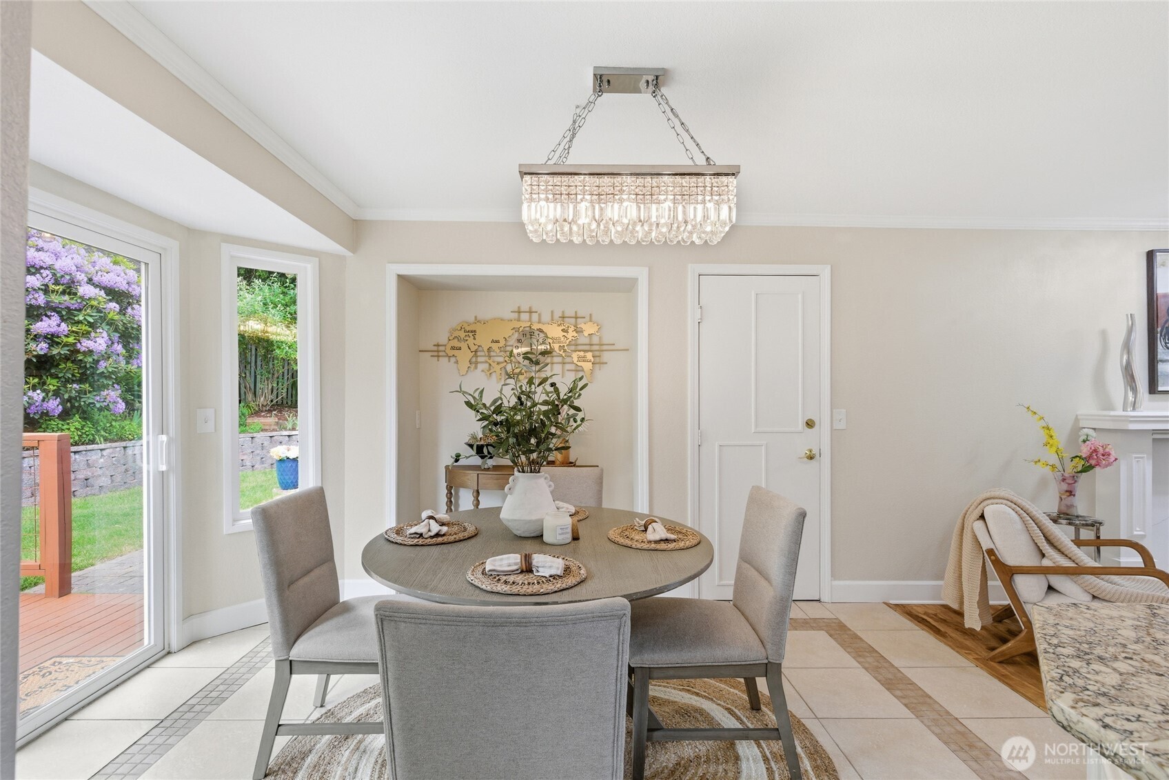 412 164 Place Property Photo 7