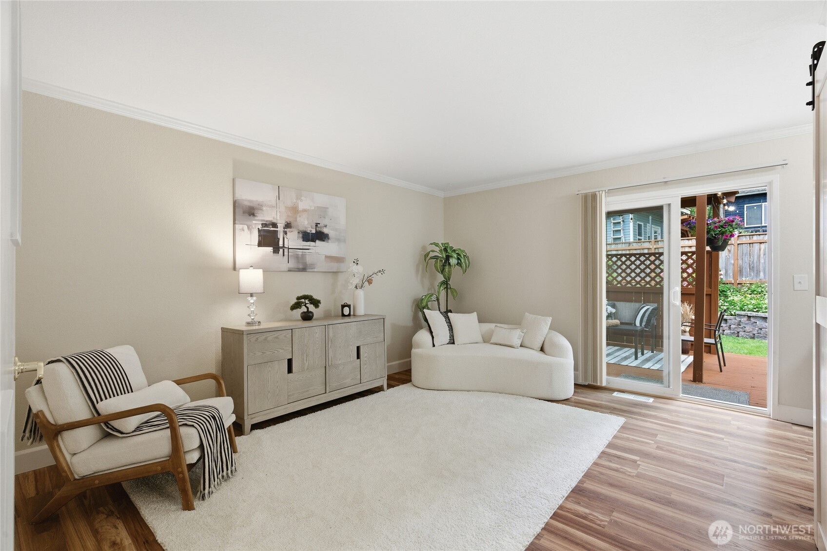 412 164 Place Property Photo 8