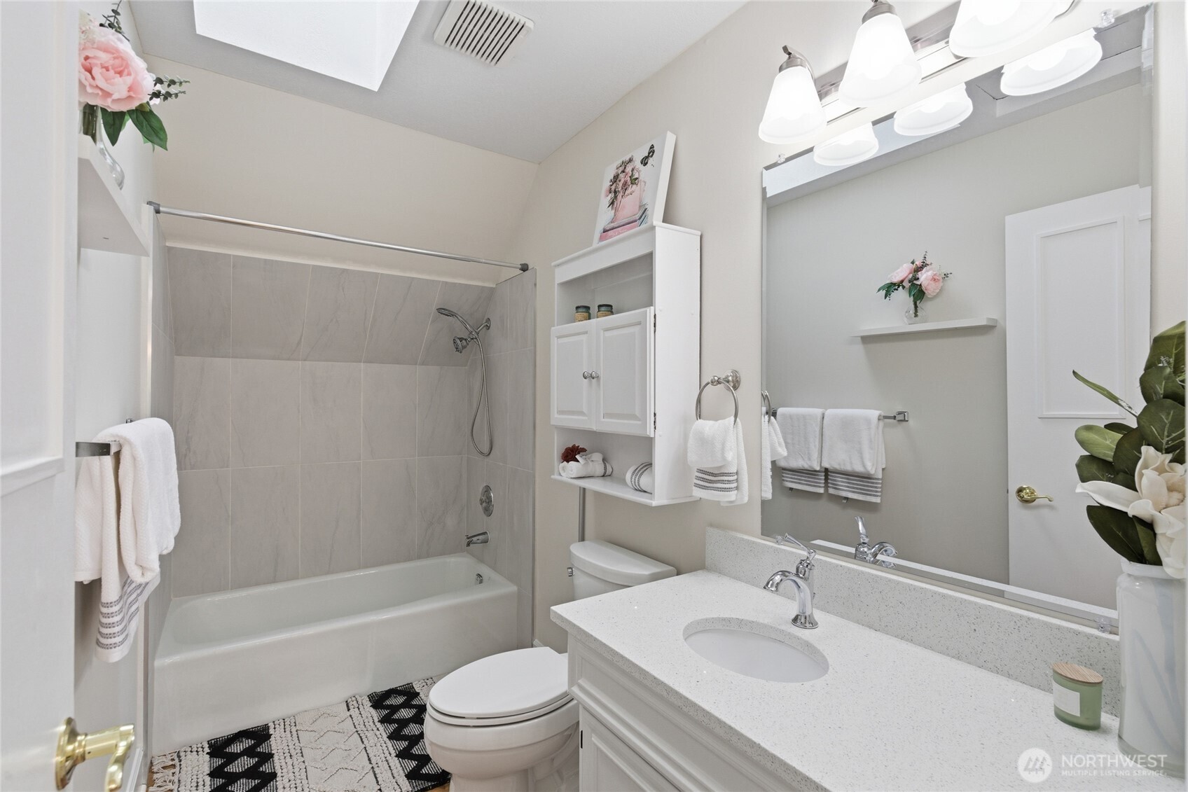 412 164 Place Property Photo 25