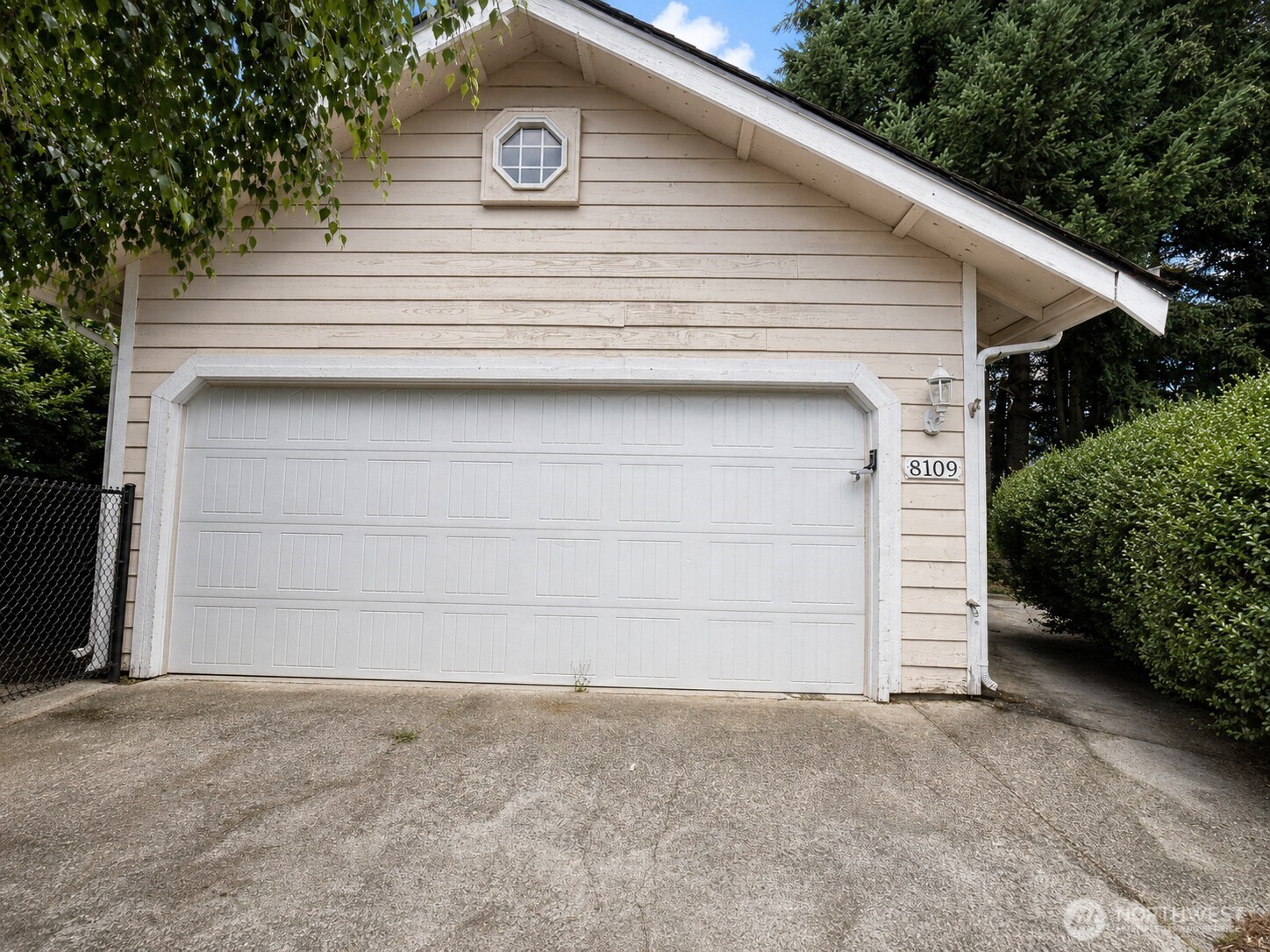 8109 186th Street Ct Property Photo 3