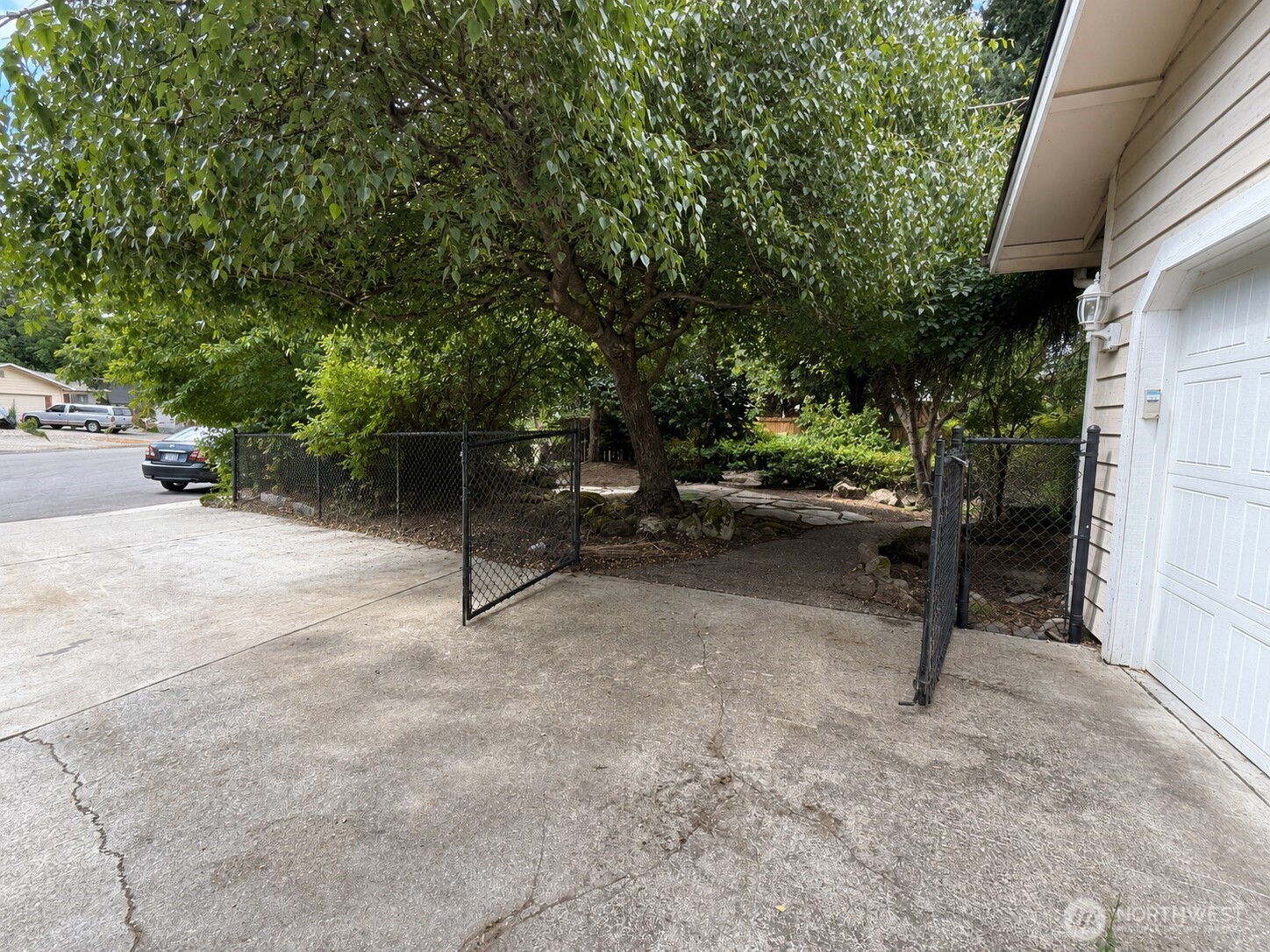 8109 186th Street Ct Property Photo 4