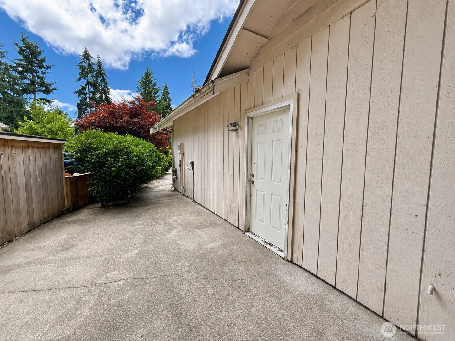 8109 186th Street Ct Property Photo 5