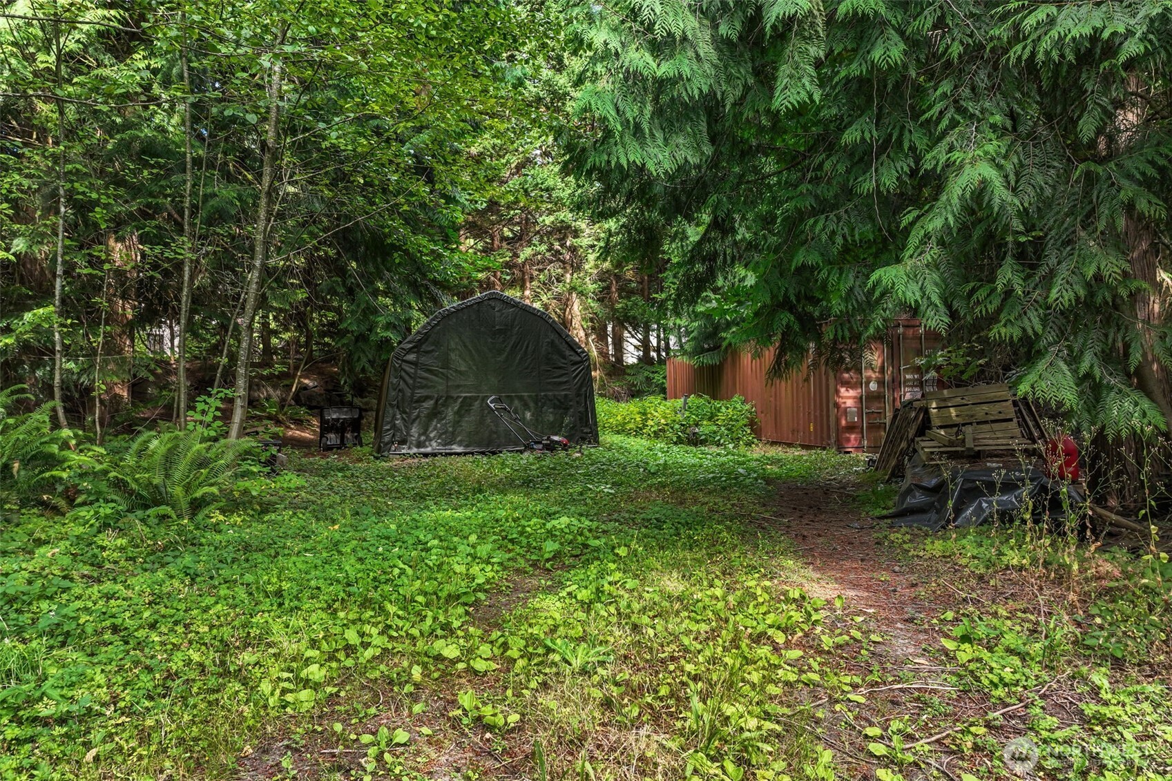1215 244th Avenue Property Photo 15